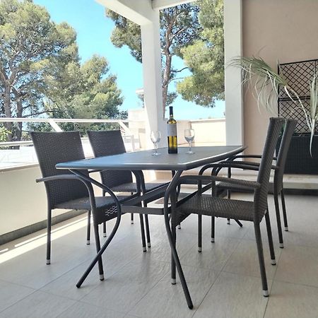 Beachside Villa Marko มิลนา ภายนอก รูปภาพ